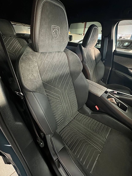 Peugeot 5008 14 of 15