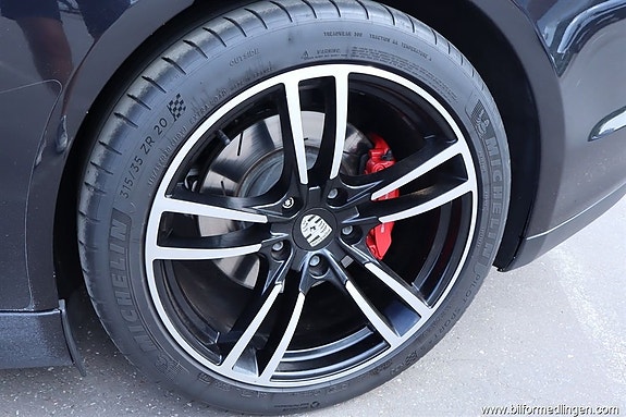Porsche Panamera Turbo 16 of 22