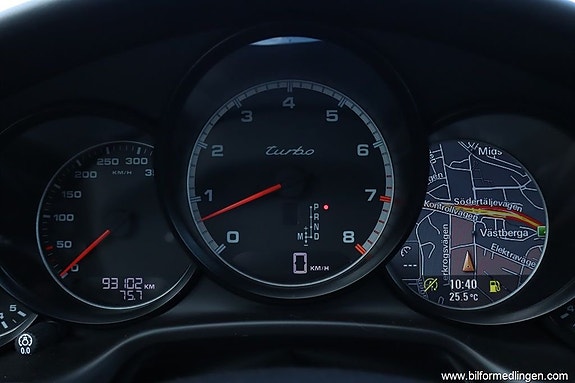 Porsche Panamera Turbo 6 of 22