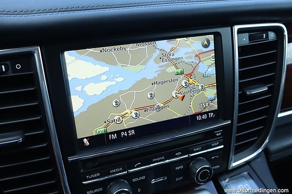 Porsche Panamera Turbo 9 of 22