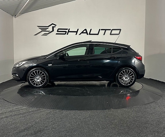 Opel Astra 8 of 17