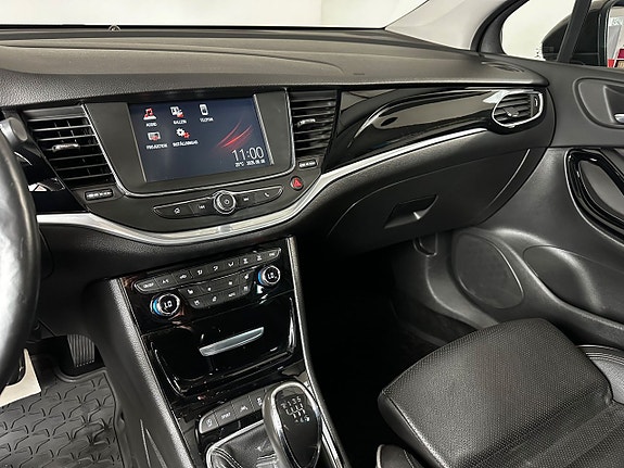 Opel Astra 12 of 17