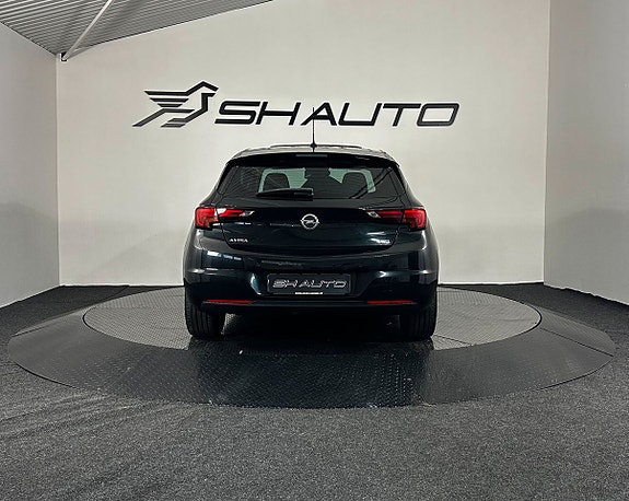 Opel Astra 6 of 17