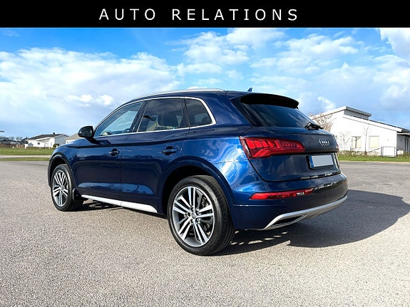 Audi Q5 3 of 5