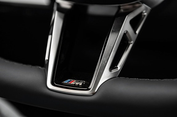 BMW i7 22 of 30