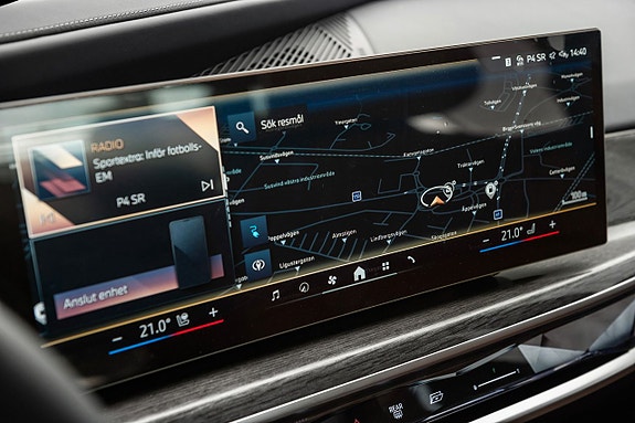 BMW i7 15 of 30