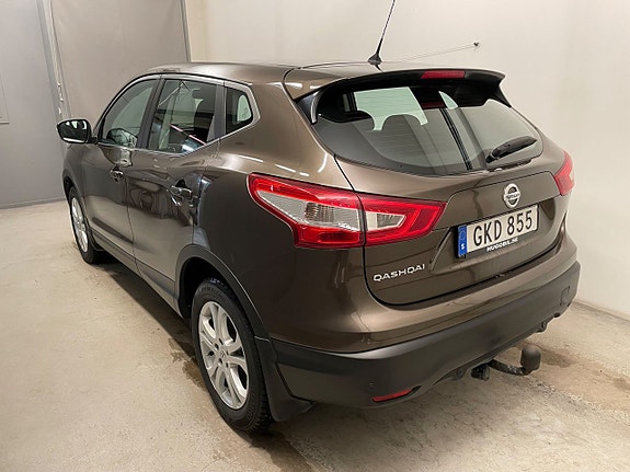 Nissan Qashqai 2 of 5