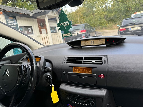 Citroen C4 6 of 11