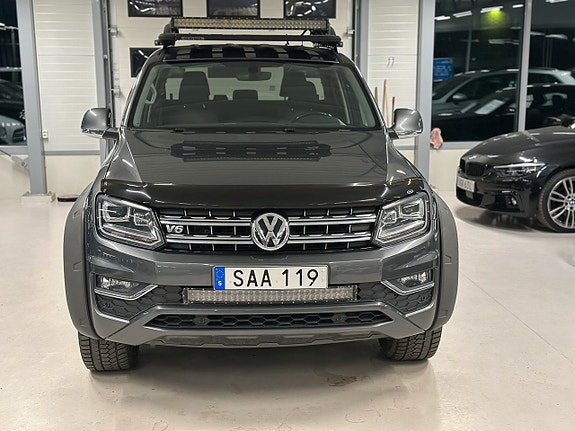 Volkswagen Amarok 2 of 5