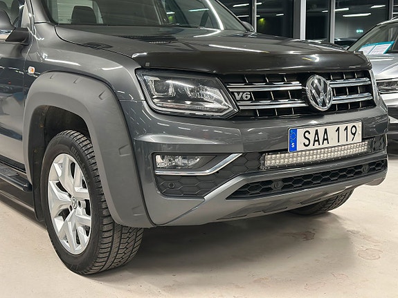 Volkswagen Amarok 9 of 27