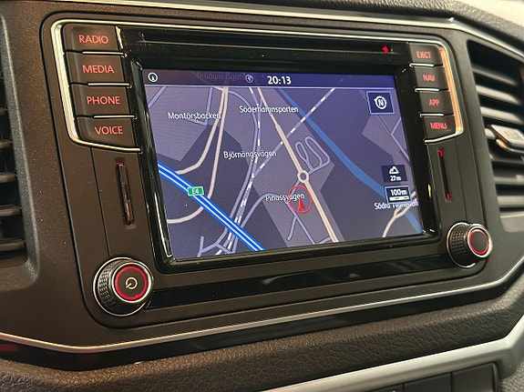 Volkswagen Amarok 22 of 27