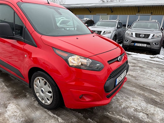 Ford Transit Connect 7 of 12