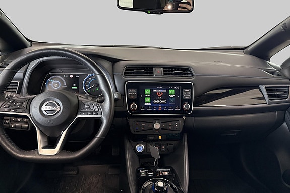 Nissan Leaf 7 of 12