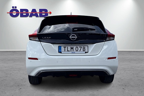 Nissan Leaf 5 of 5