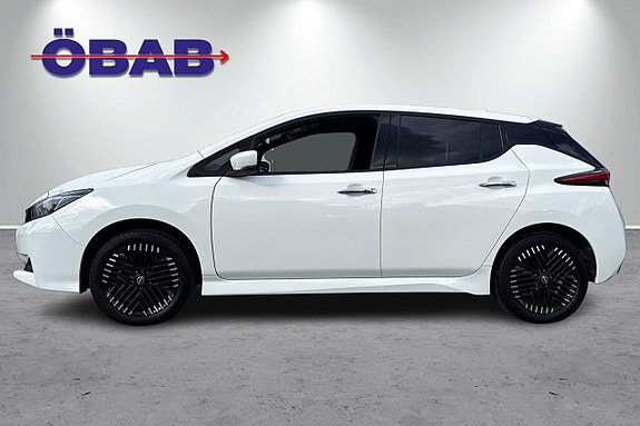 Nissan Leaf 4 of 5