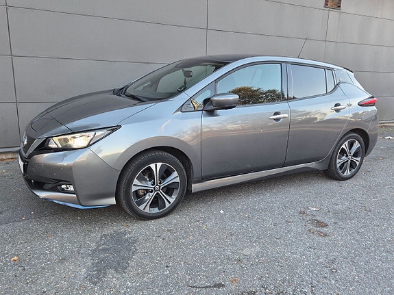Nissan Leaf 2 of 5