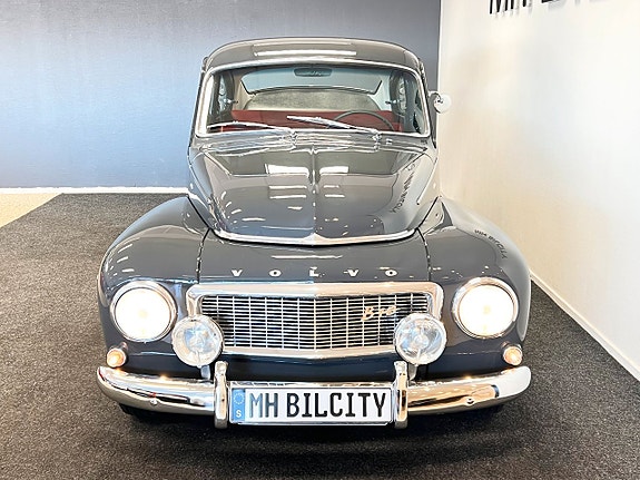 Volvo PV 3 of 5