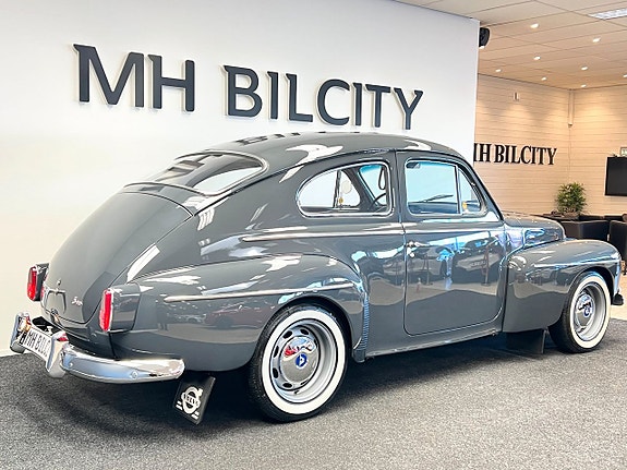 Volvo PV 9 of 24