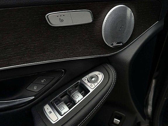 Mercedes-Benz GLC220 d 8 of 22