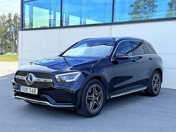 Mercedes-Benz GLC220 d 2 of 5