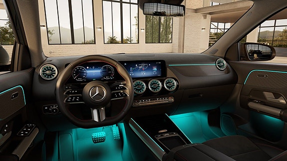 Mercedes-Benz GLA250 e 10 of 16