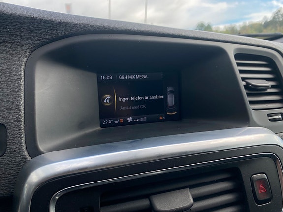 Volvo V60 10 of 14