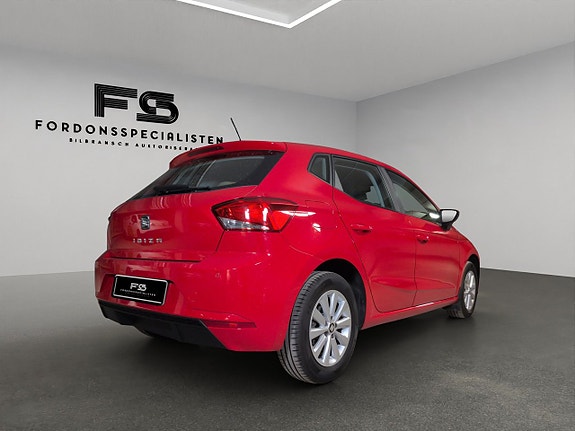 Seat Ibiza 3 of 5