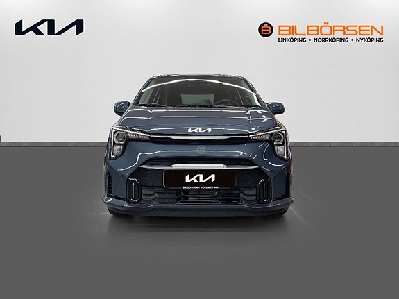 Kia Picanto 2 of 14