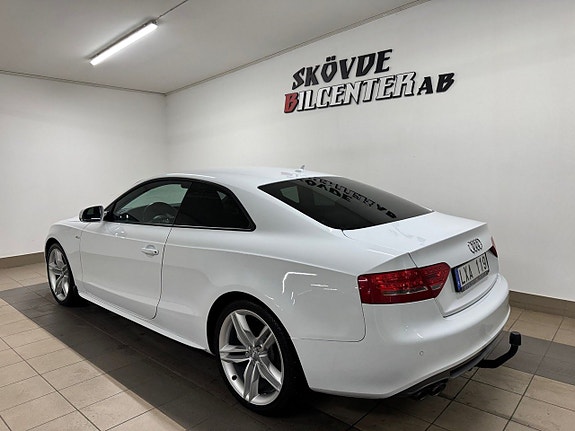 Audi A5 3 of 9