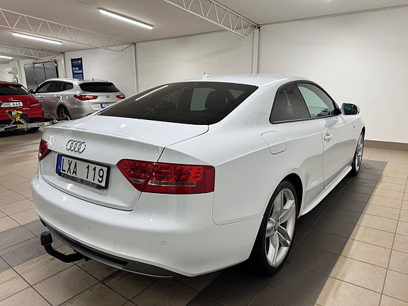 Audi A5 4 of 9