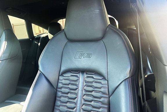 Audi RS7 8 of 26