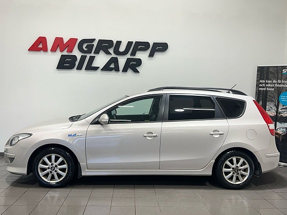 Hyundai i30 3 of 5