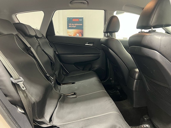 Hyundai i30 14 of 14