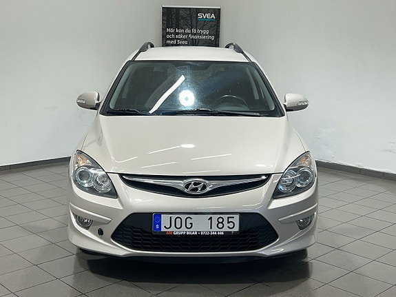 Hyundai i30 10 of 14