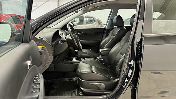 Hyundai i30 12 of 22