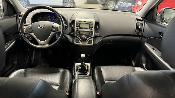 Hyundai i30 16 of 22