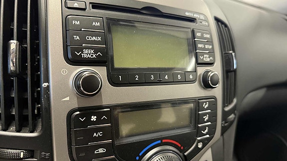 Hyundai i30 15 of 22