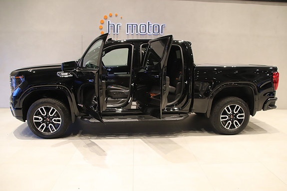 GMC Sierra 7 of 23