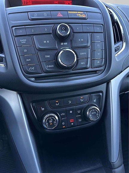 Opel Zafira 16 of 25