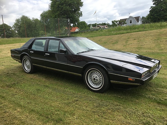 Aston Martin Lagonda 10 of 14