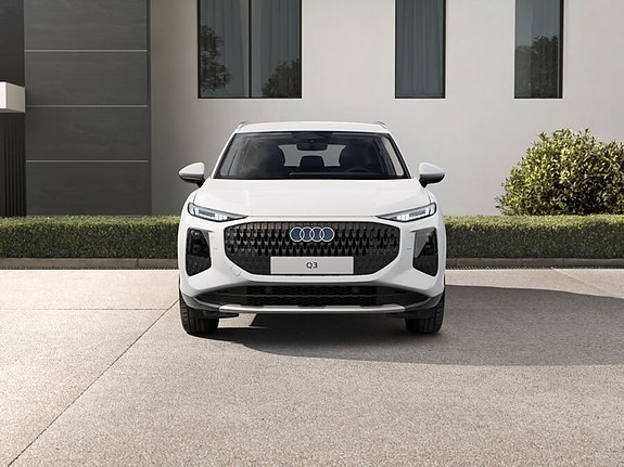 Audi Q3 5 of 5