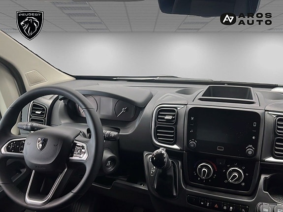 Peugeot Boxer 7 of 14