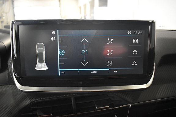 Peugeot 2008 14 of 16