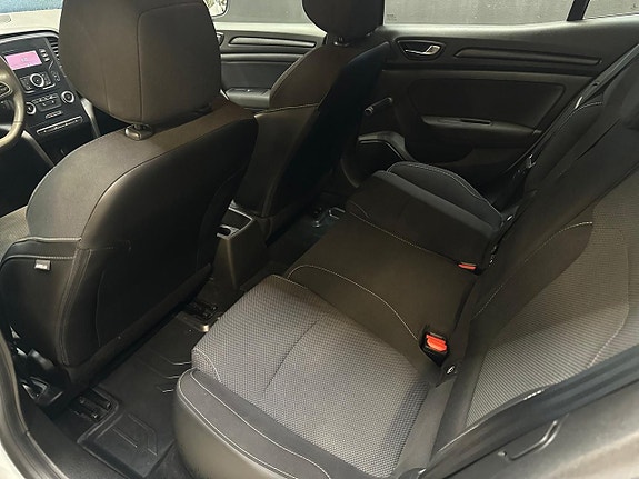 Renault Megane 16 of 20