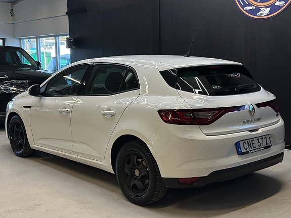 Renault Megane 18 of 20
