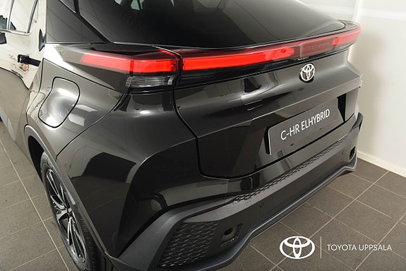 Toyota C-HR 10 of 11