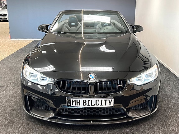 BMW M4 5 of 5