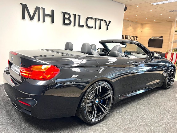 BMW M4 8 of 18