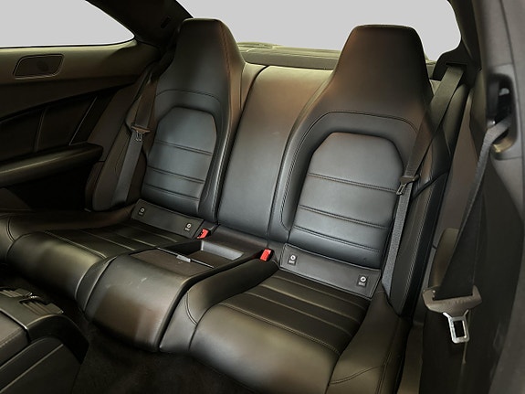 Mercedes-Benz C63 30 of 30