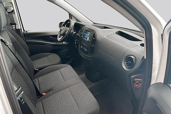Mercedes-Benz Vito 112 8 of 10